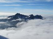 19 Sotto un mare di nebbia